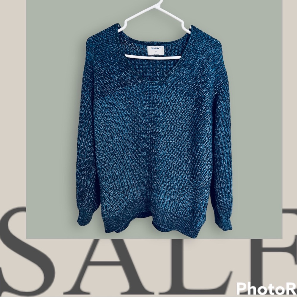 Women’s rib knit sweater navy blue!!